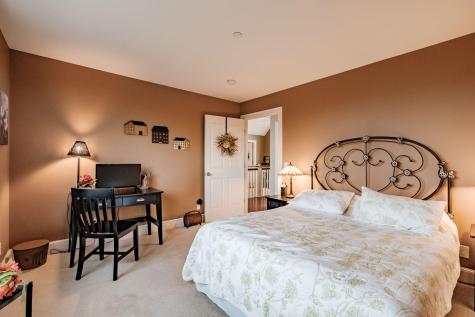 74 Tarkiln Hill Road Raymond ME 04071
