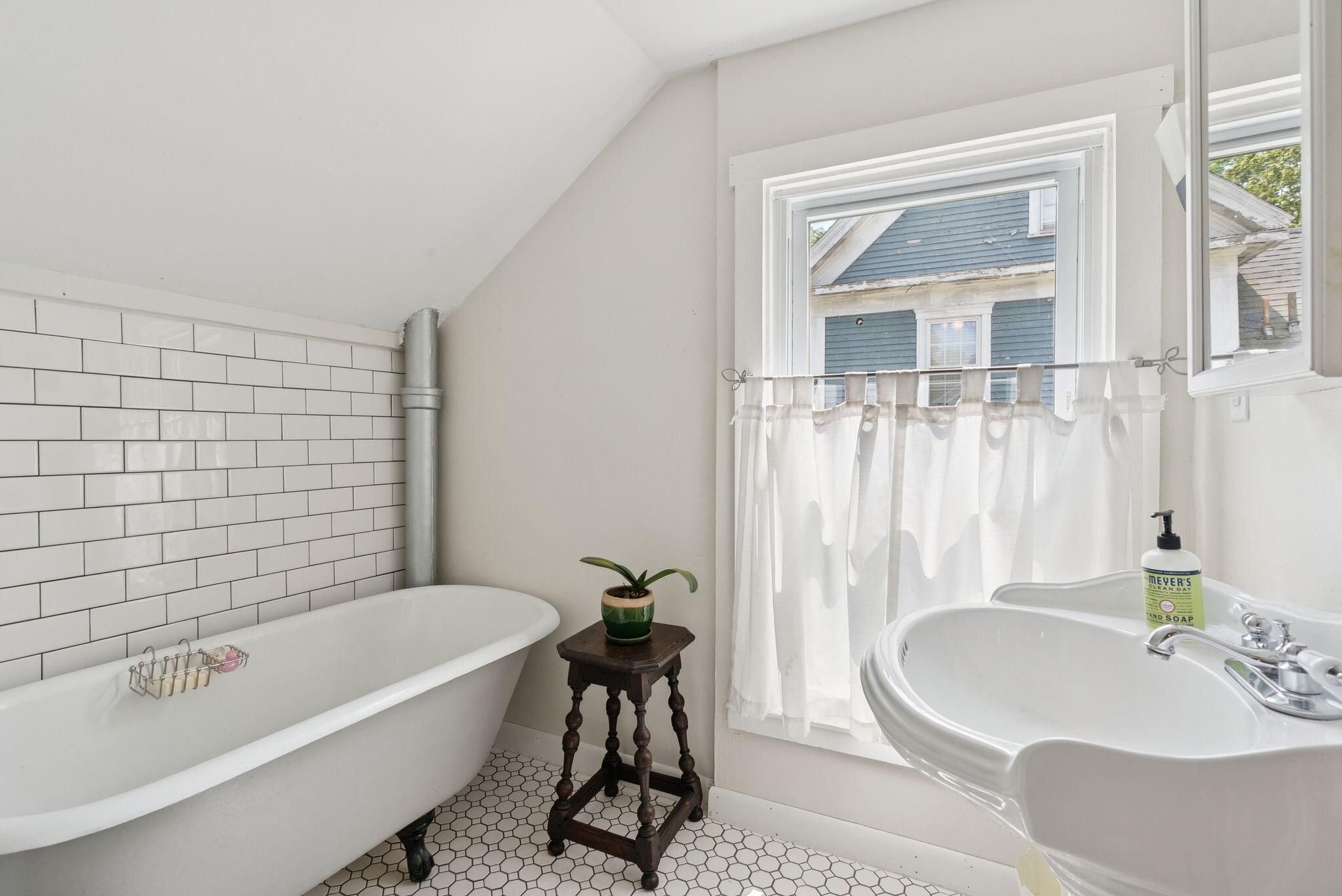 17 Highland Street Bath ME 04530