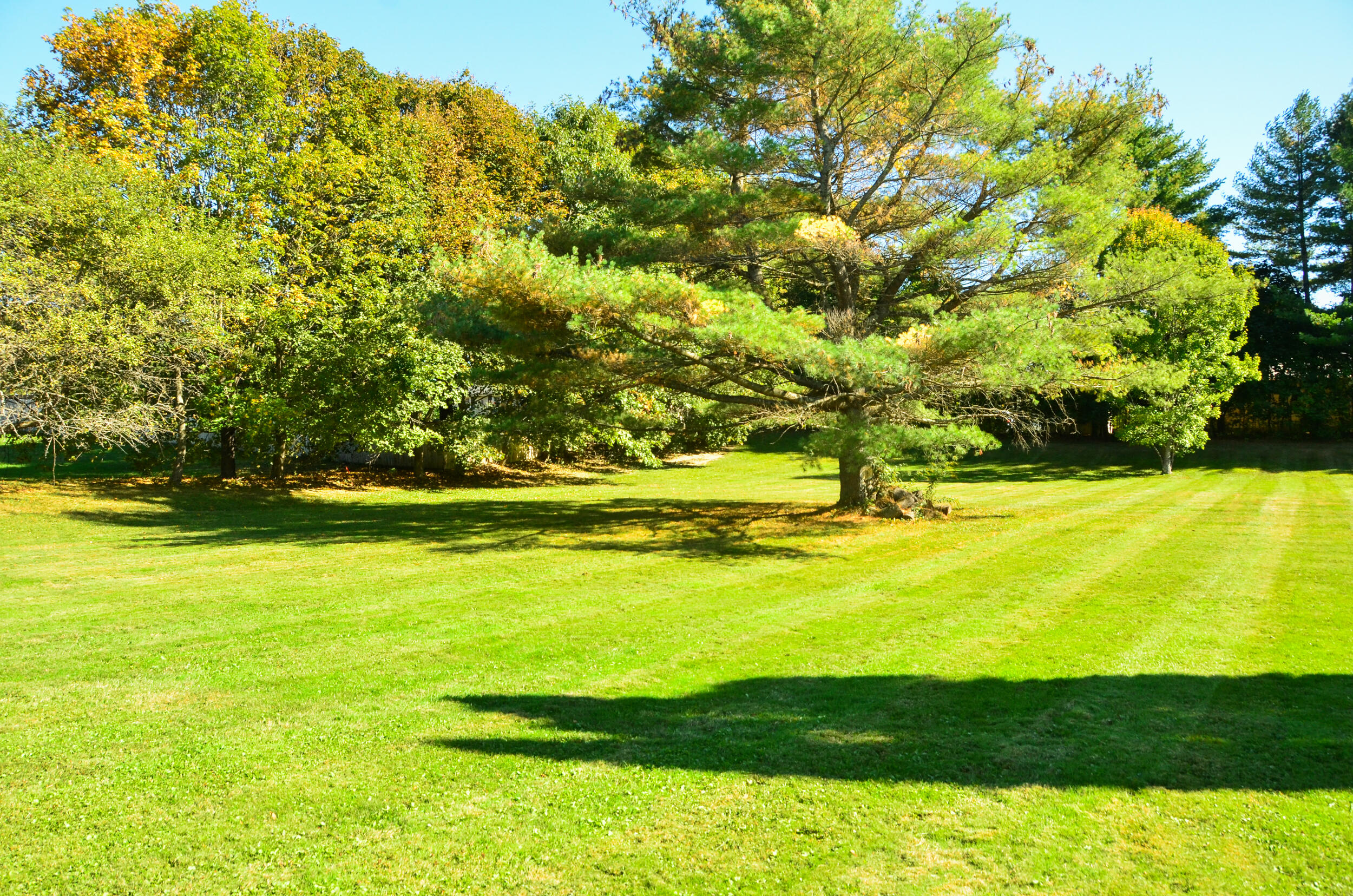 499 W River Road Augusta ME 04330