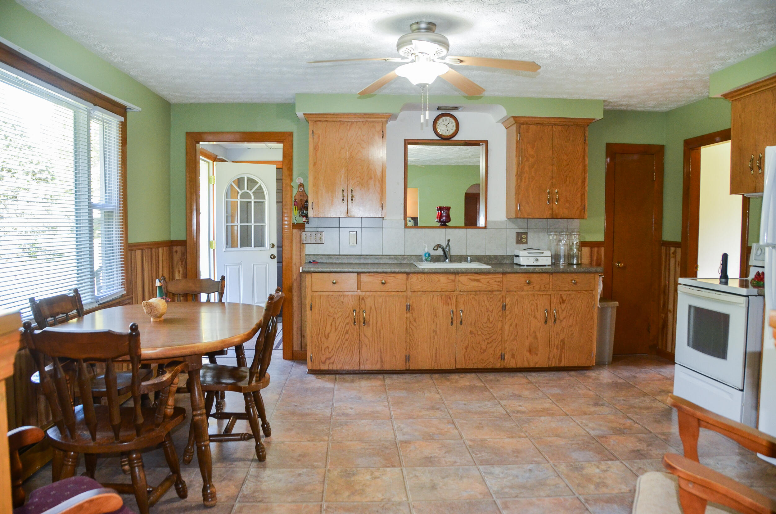 499 W River Road Augusta ME 04330