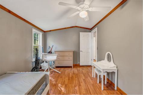 44 Country View Drive Leeds ME 04263