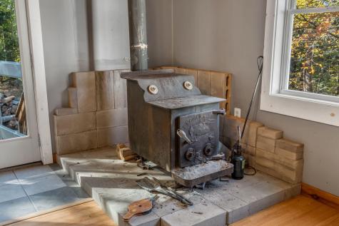 44 Country View Drive Leeds ME 04263