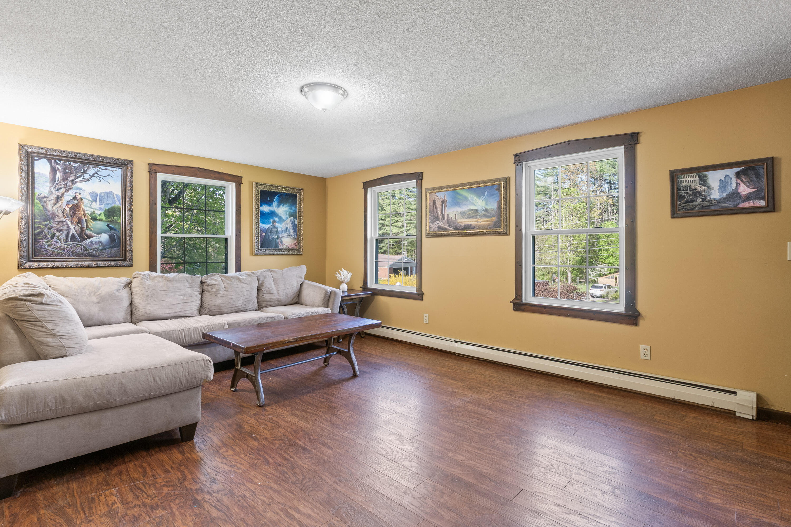 20 Sunderland Drive Auburn ME 04210