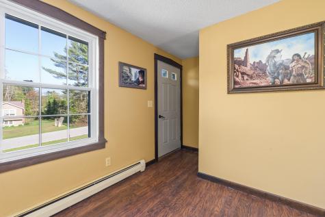 20 Sunderland Drive Auburn ME 04210