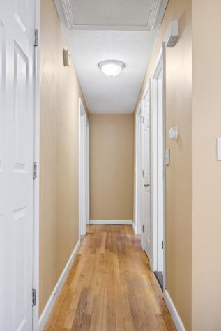 20 Sunderland Drive Auburn ME 04210