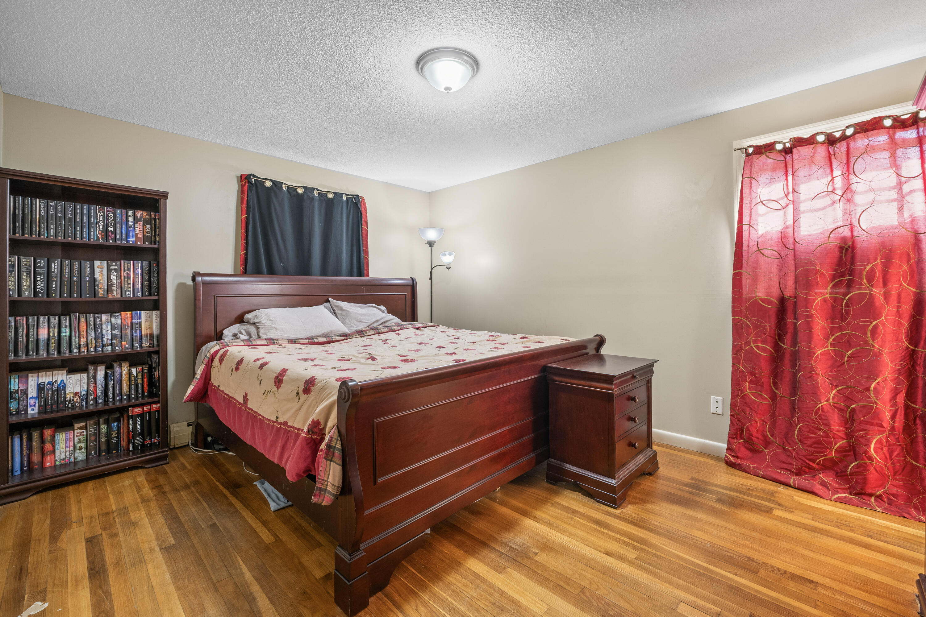 20 Sunderland Drive Auburn ME 04210