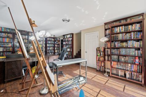 20 Sunderland Drive Auburn ME 04210