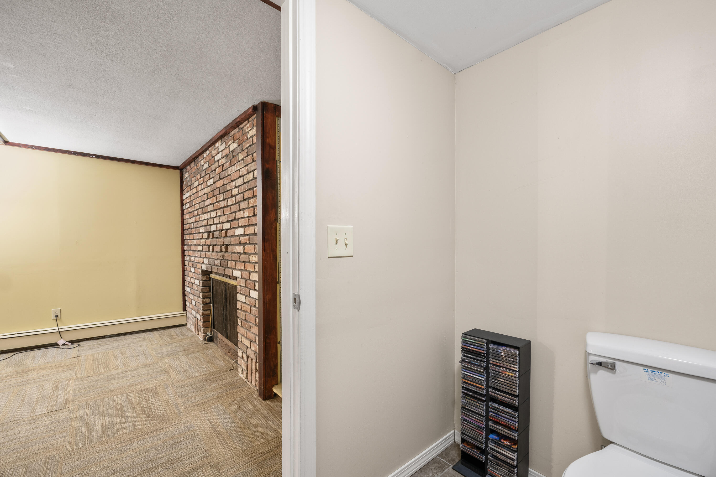 20 Sunderland Drive Auburn ME 04210