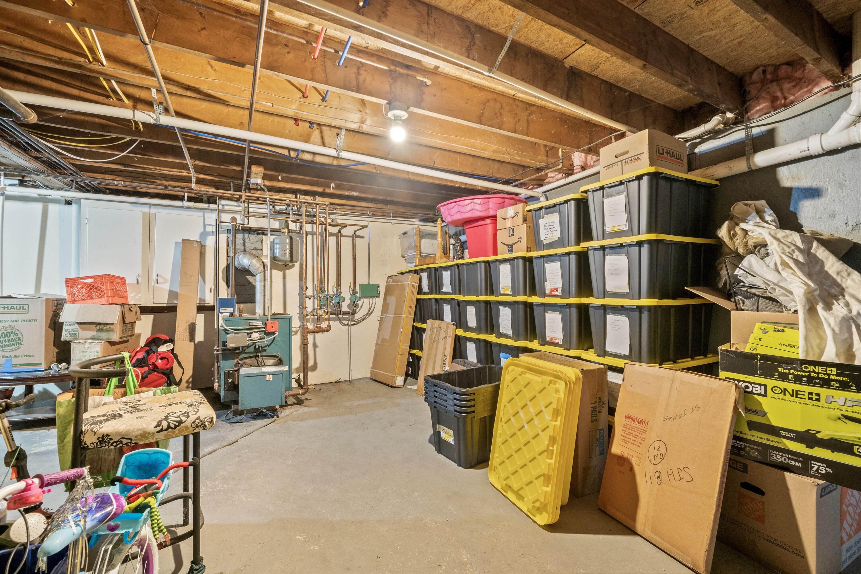 20 Sunderland Drive Auburn ME 04210