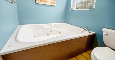 197 Ferry Road Lewiston ME 04240