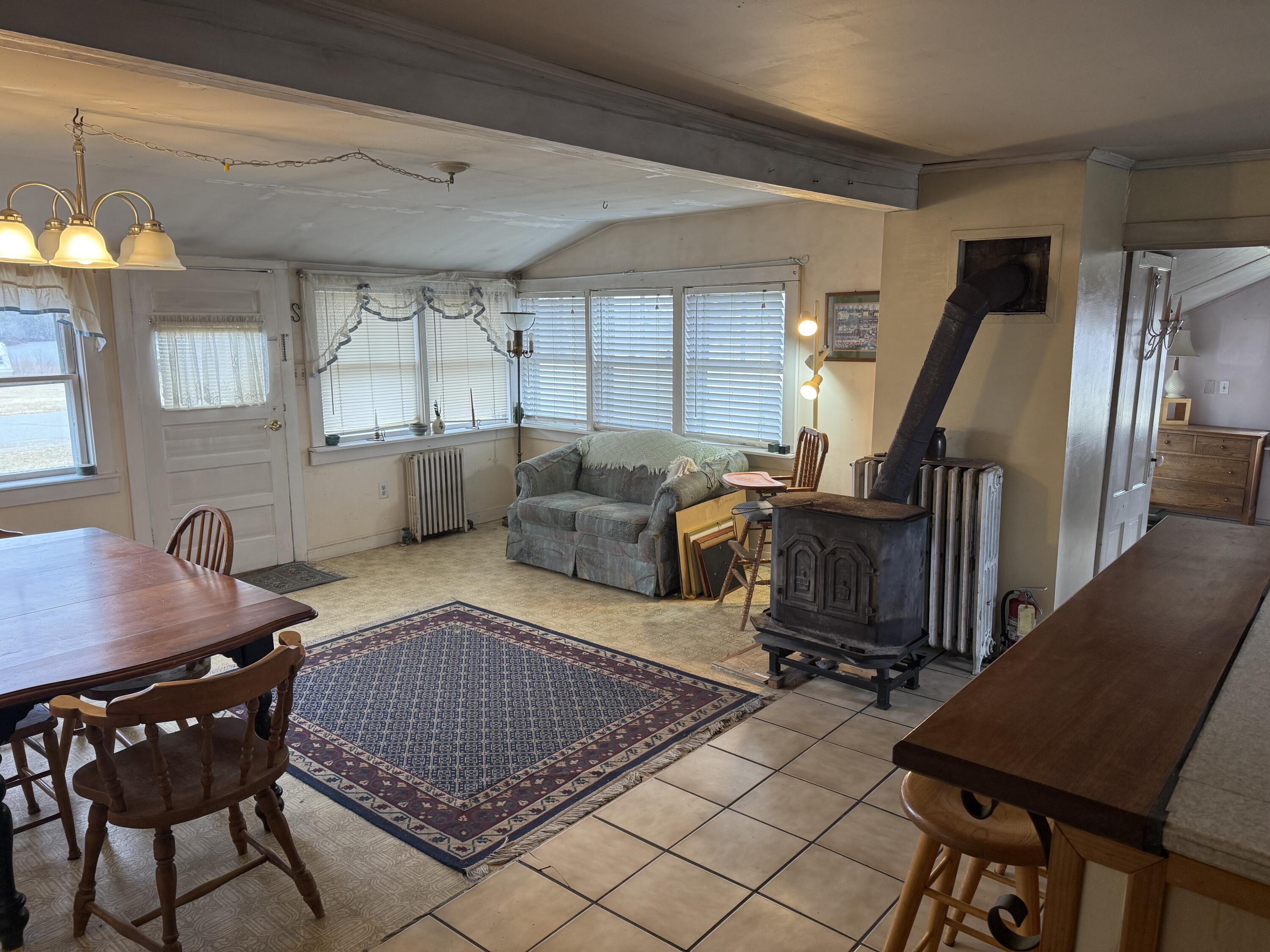 447 Goshen Road Waldoboro ME 04572