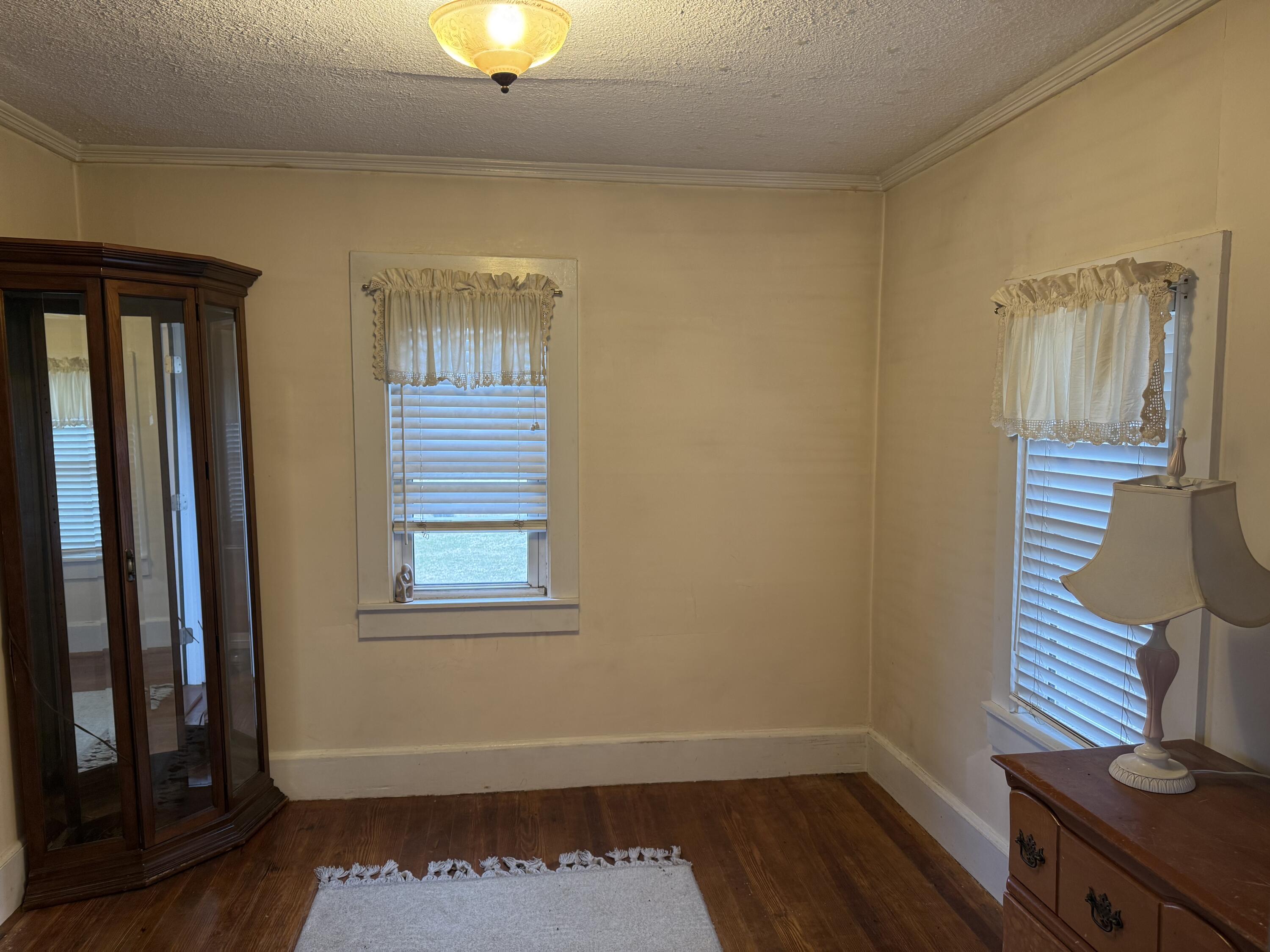 447 Goshen Road Waldoboro ME 04572