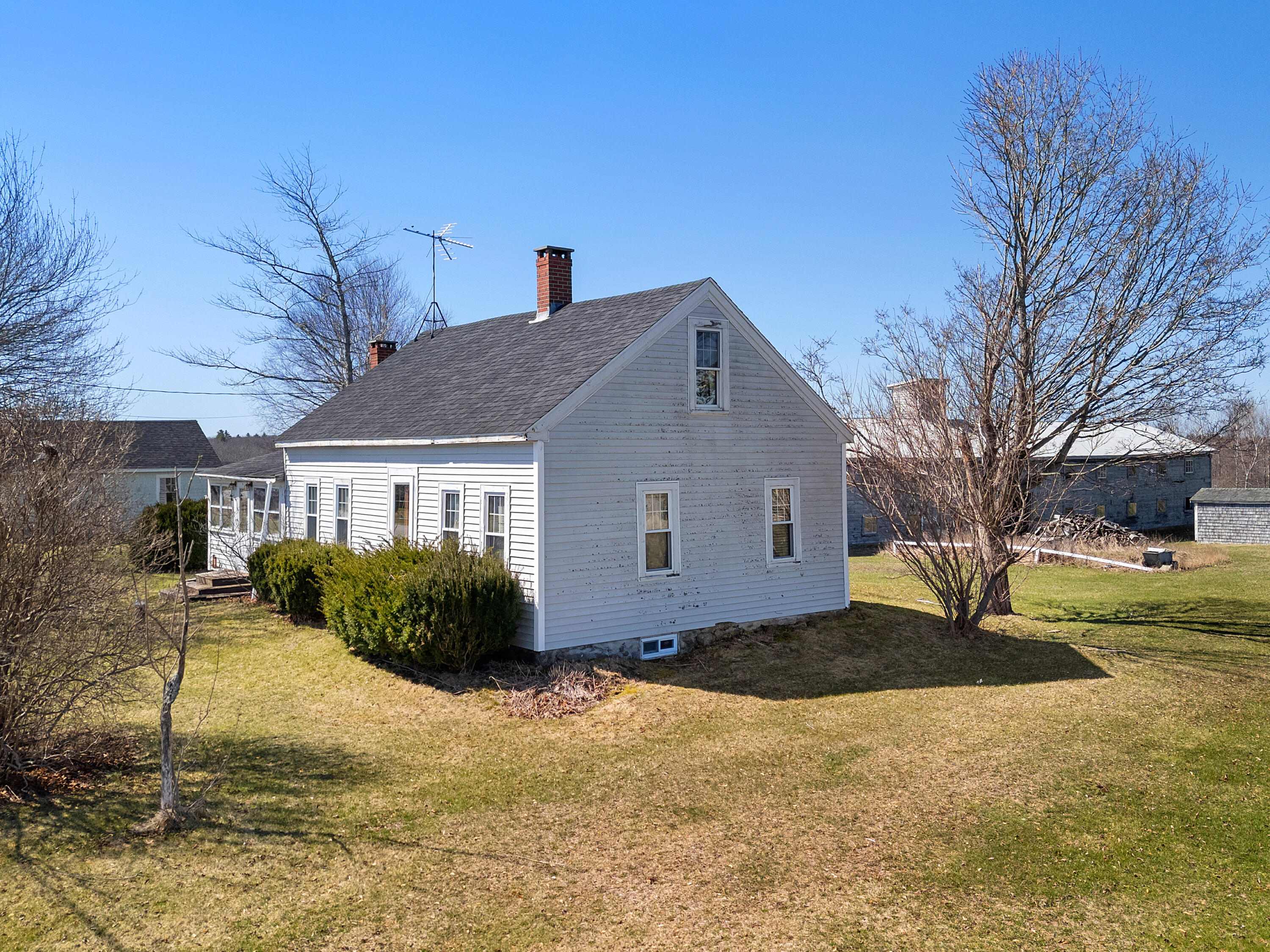 447 Goshen Road Waldoboro ME 04572