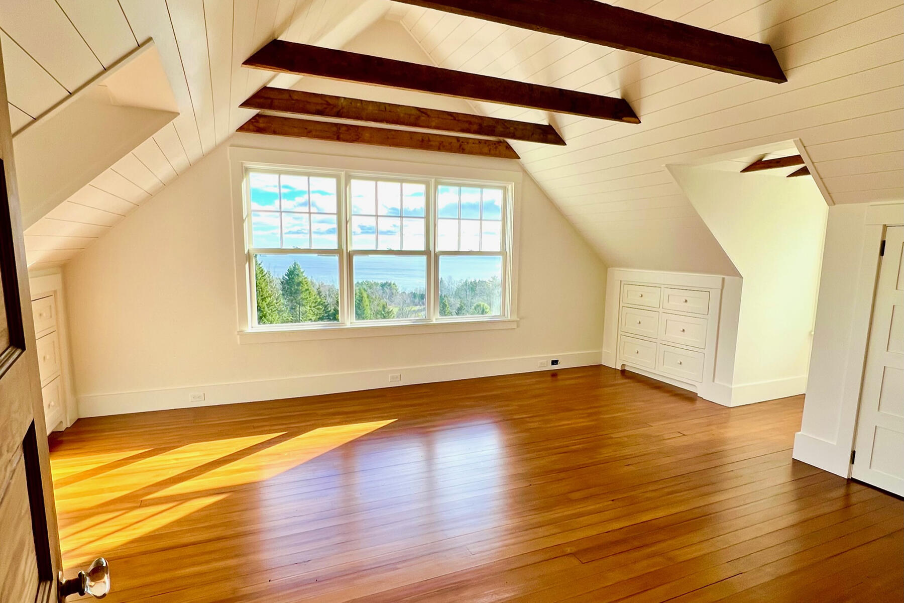 286 Atlantic Highway Northport ME 04849