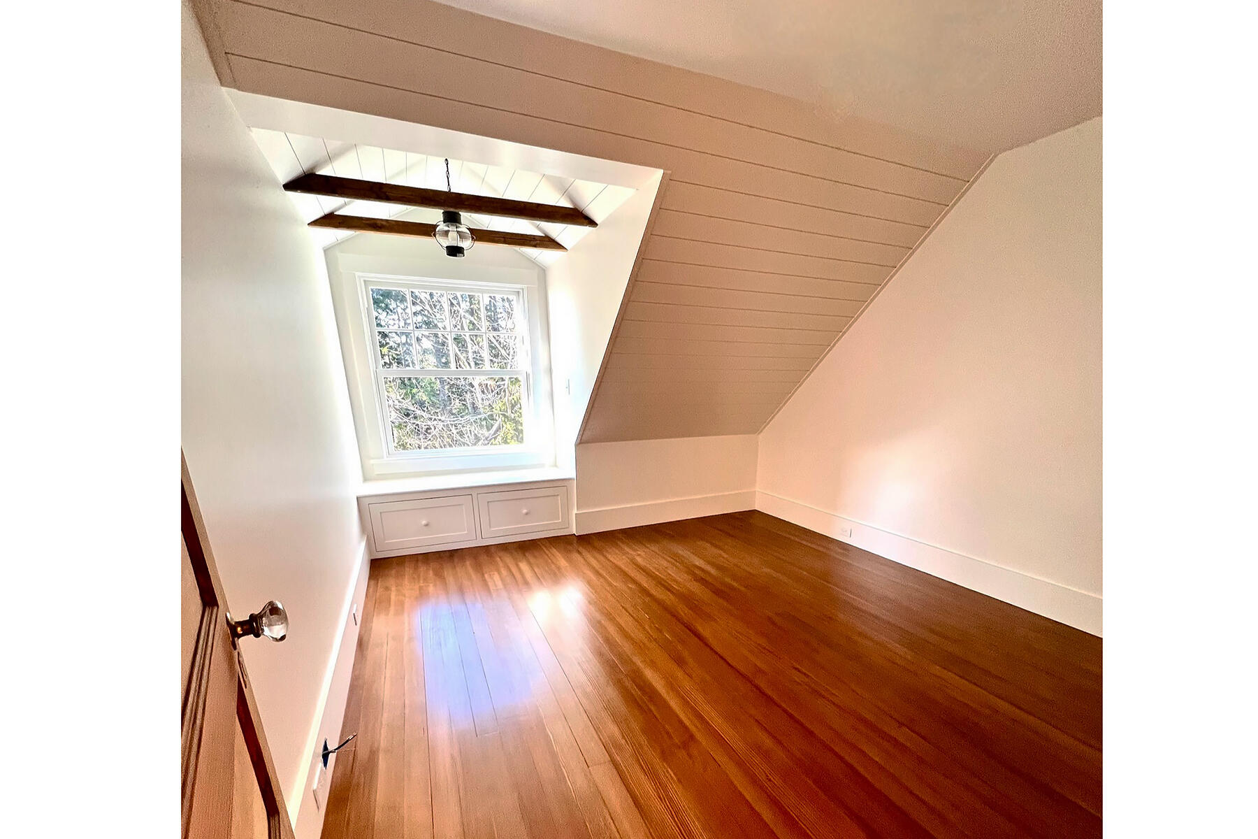 286 Atlantic Highway Northport ME 04849