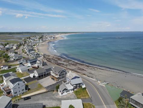 301 Webhannet Drive Wells ME 04090