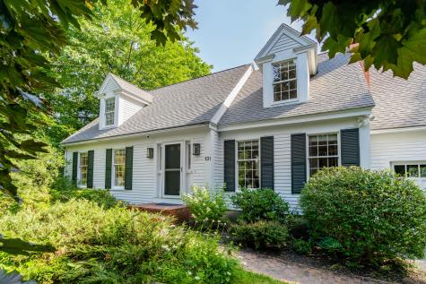 131 Oakwood Drive Yarmouth ME 04096