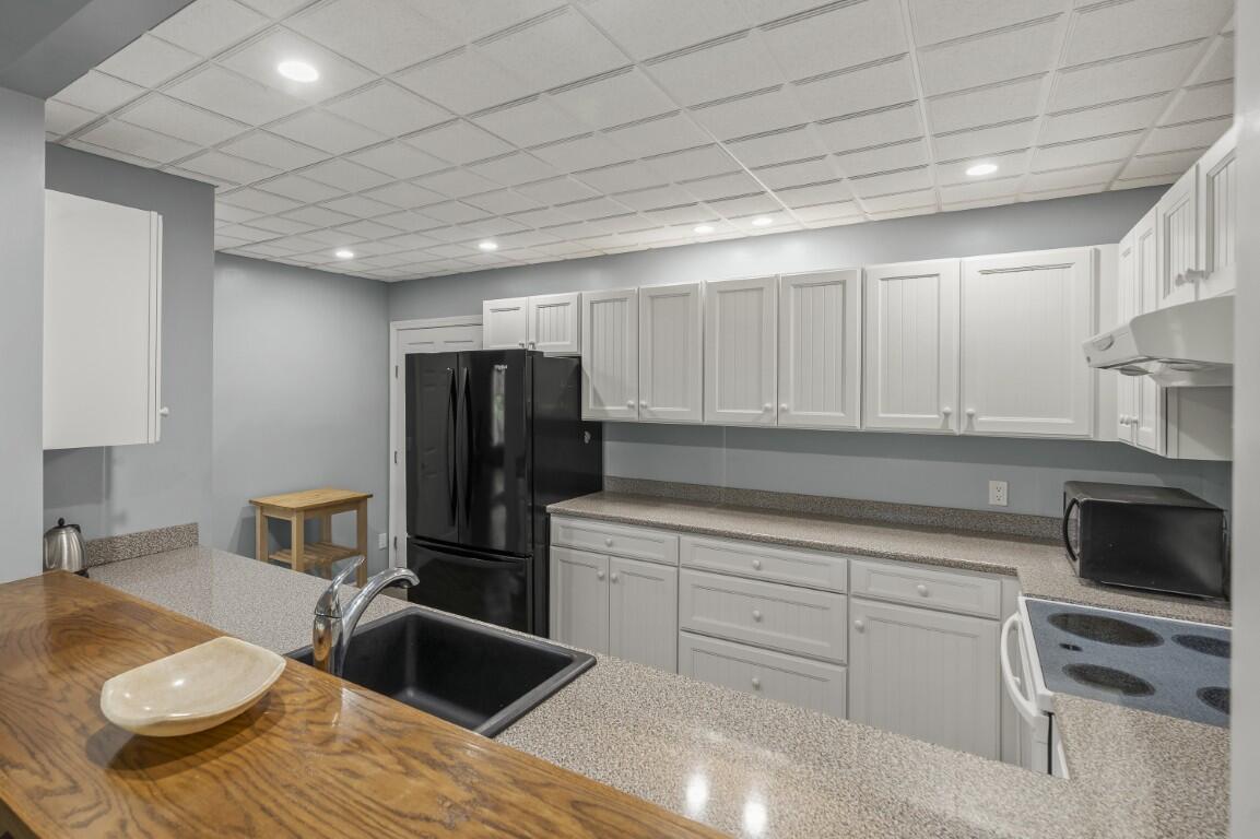 236 Lakeside Drive Boothbay Harbor ME 04538