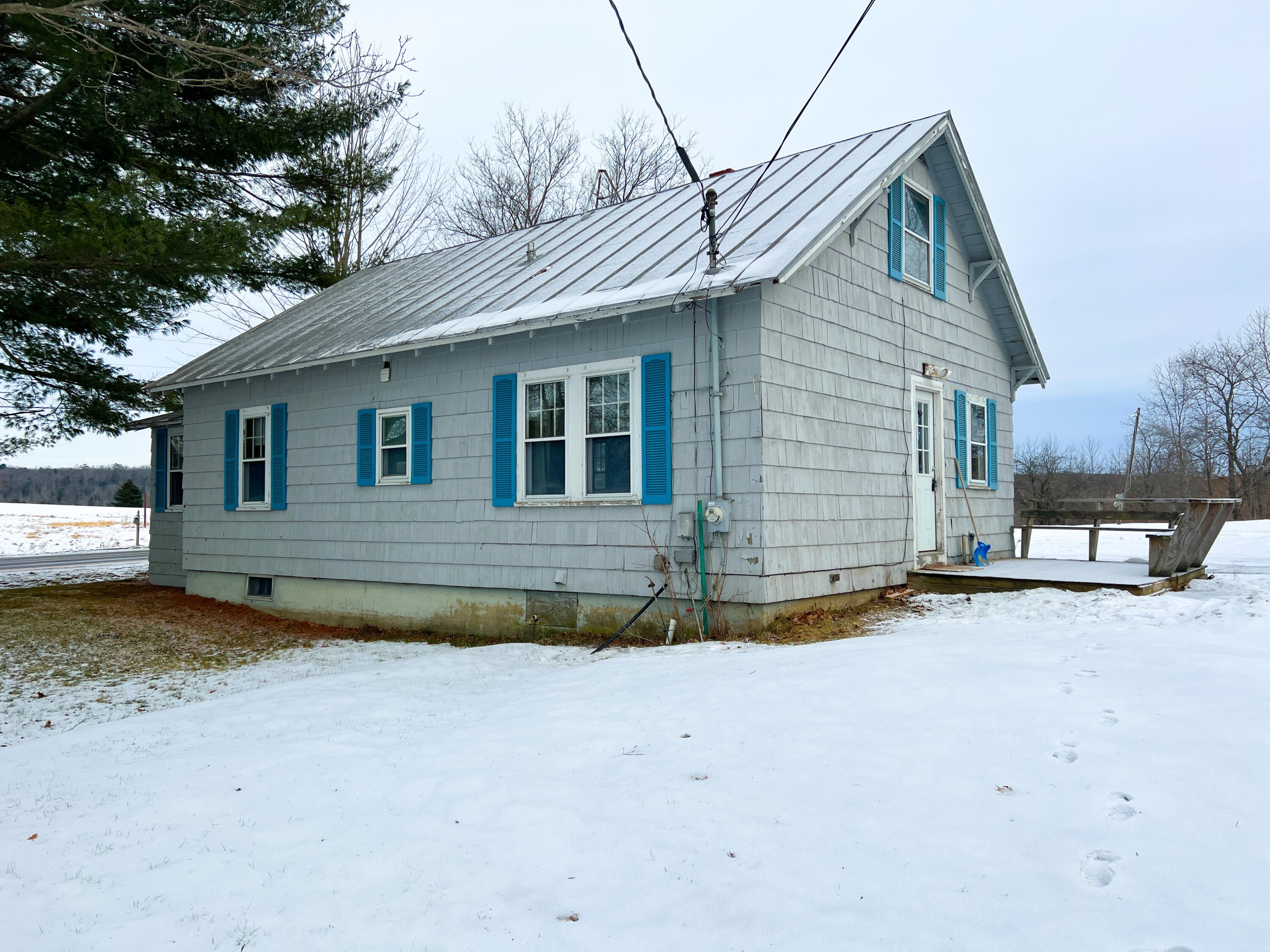 229 County Road Waterville ME 04901