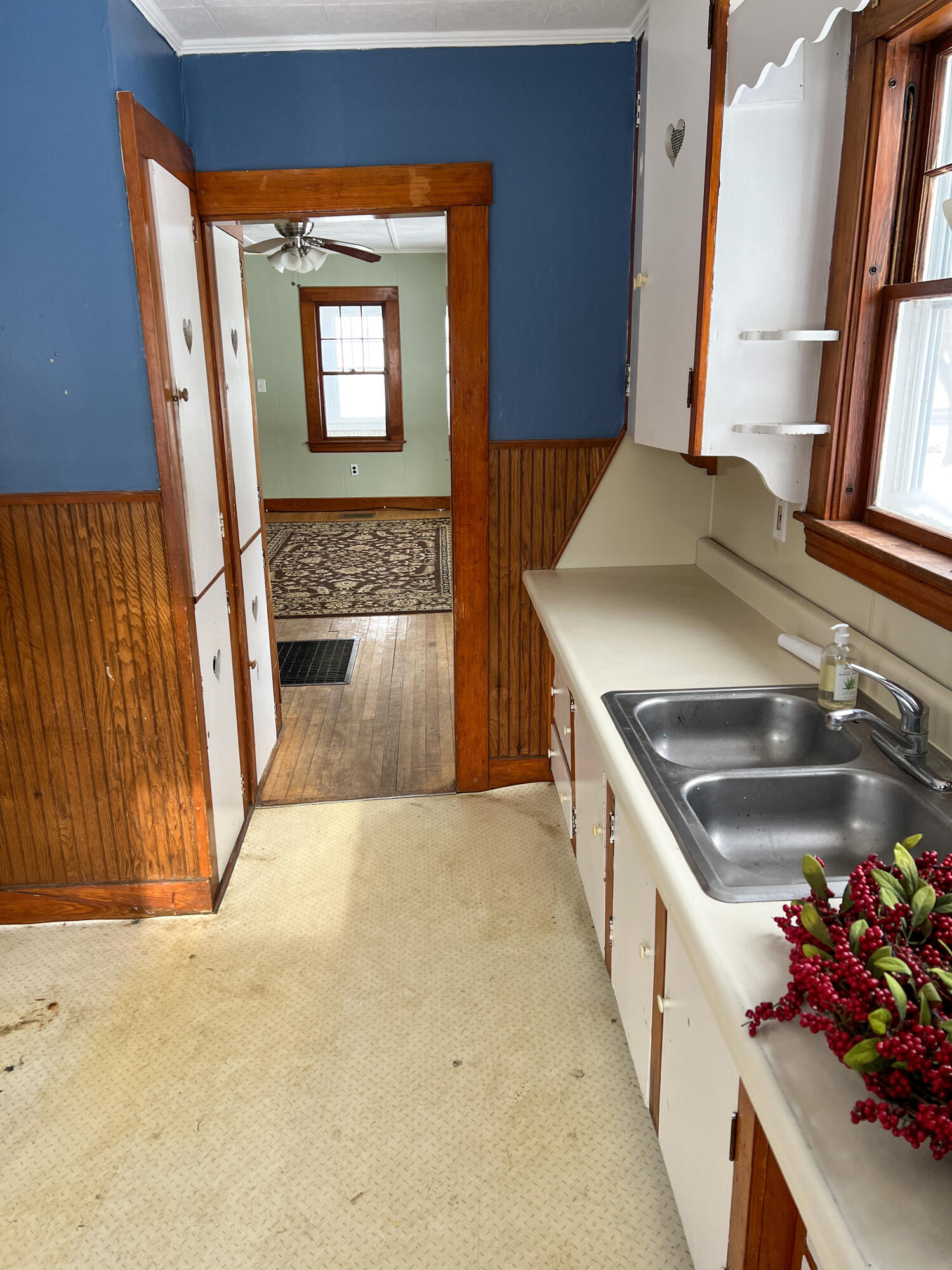 229 County Road Waterville ME 04901