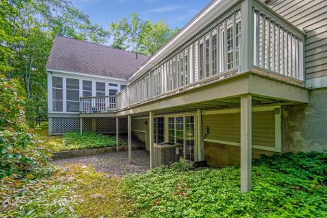 12 Lockwood Drive Kennebunk ME 04043