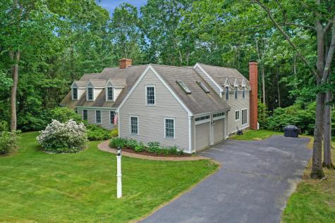 12 Lockwood Drive Kennebunk ME 04043