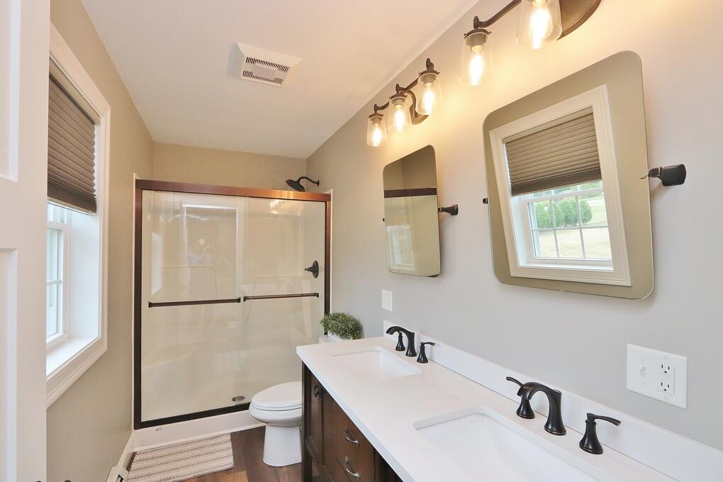 19 Virginia Lane Bangor ME 04401