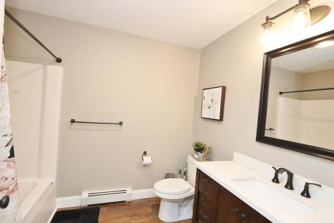 19 Virginia Lane Bangor ME 04401