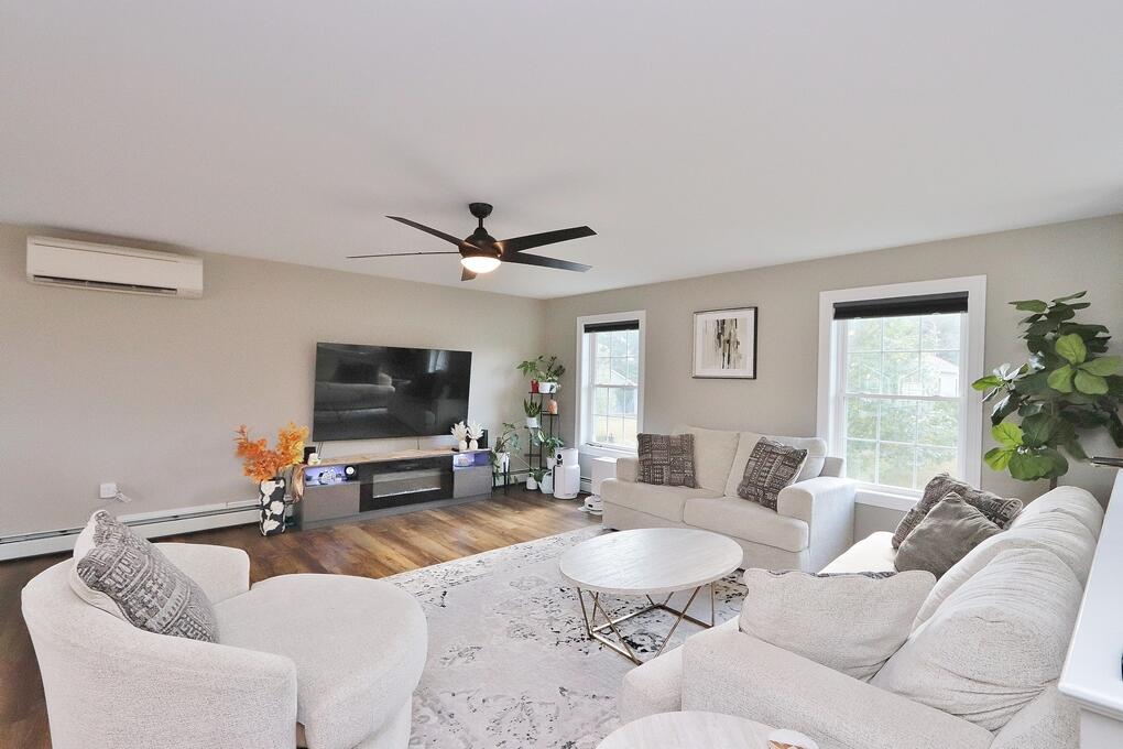 19 Virginia Lane Bangor ME 04401