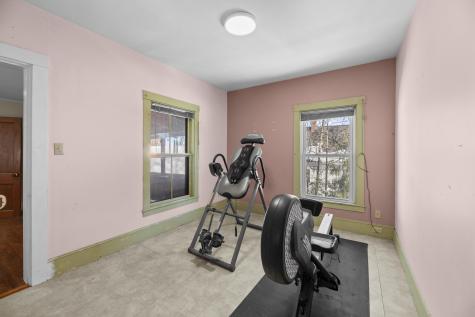 145 Highland Avenue Gardiner ME 04345