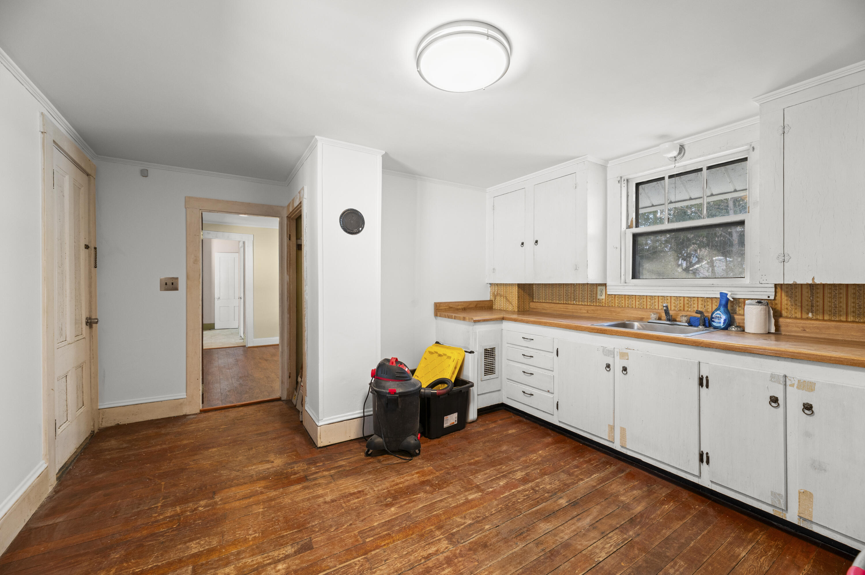 145 Highland Avenue Gardiner ME 04345