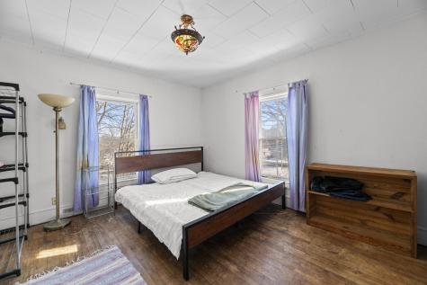 145 Highland Avenue Gardiner ME 04345