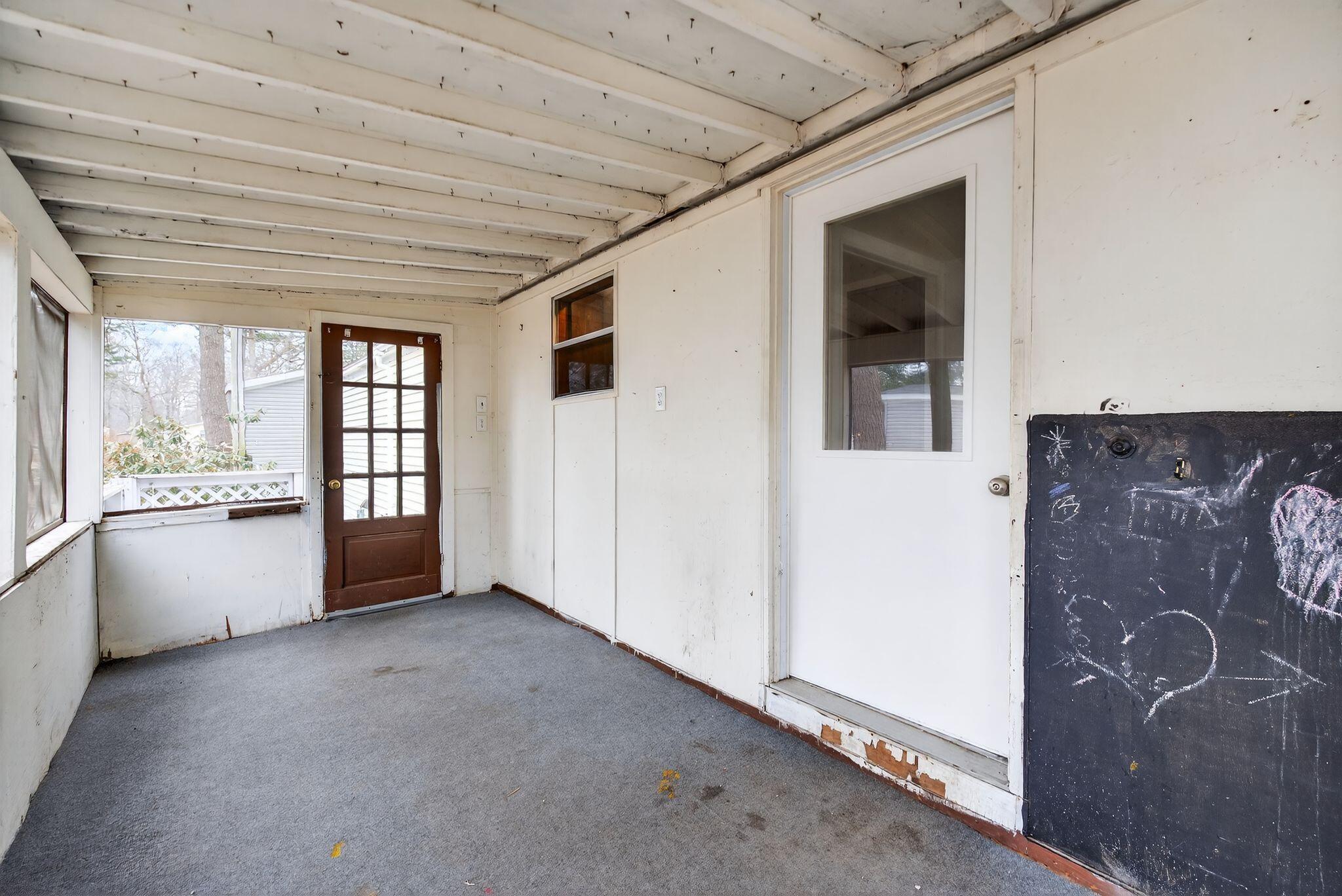 15 Valerie Avenue Brunswick ME 04011