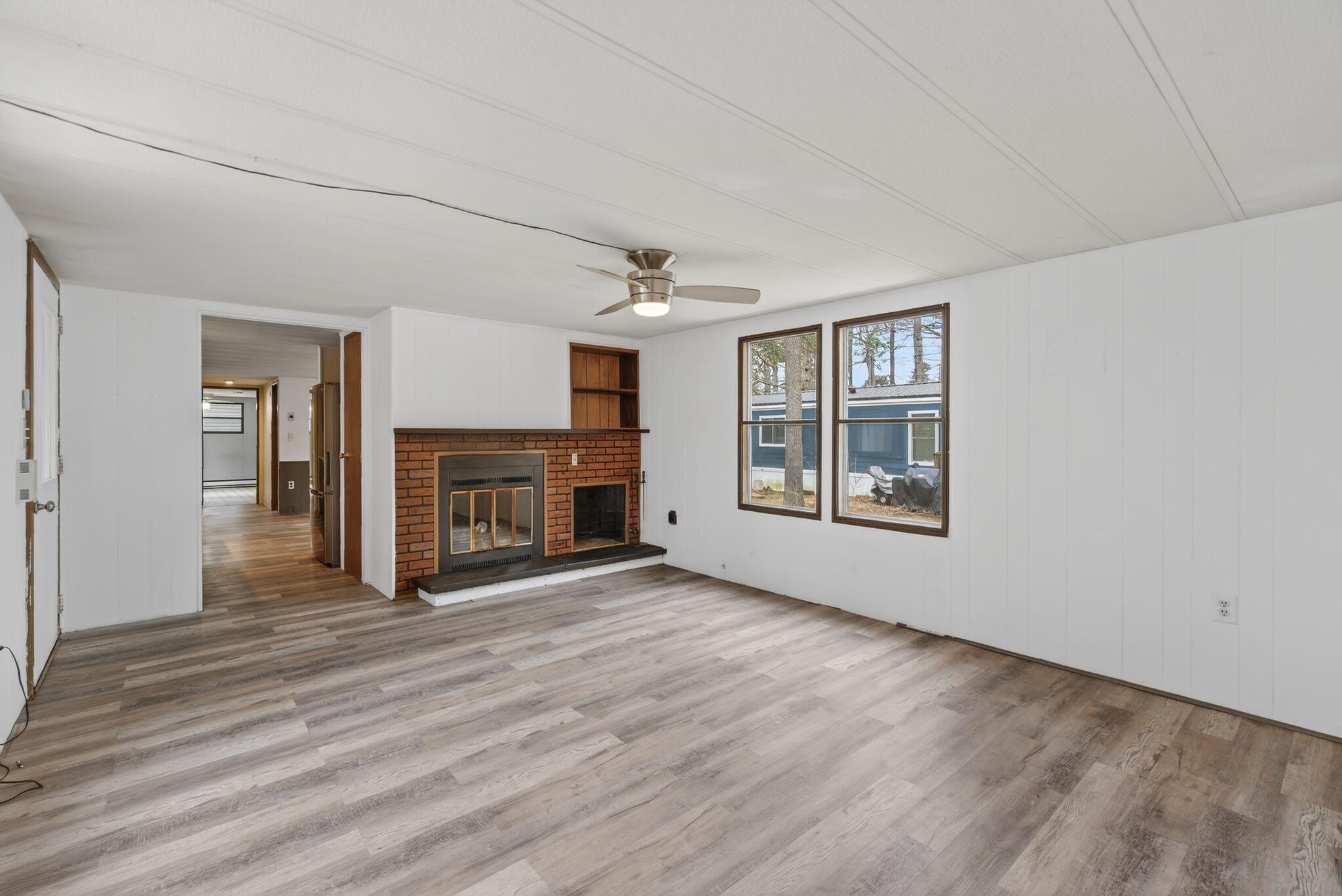 15 Valerie Avenue Brunswick ME 04011