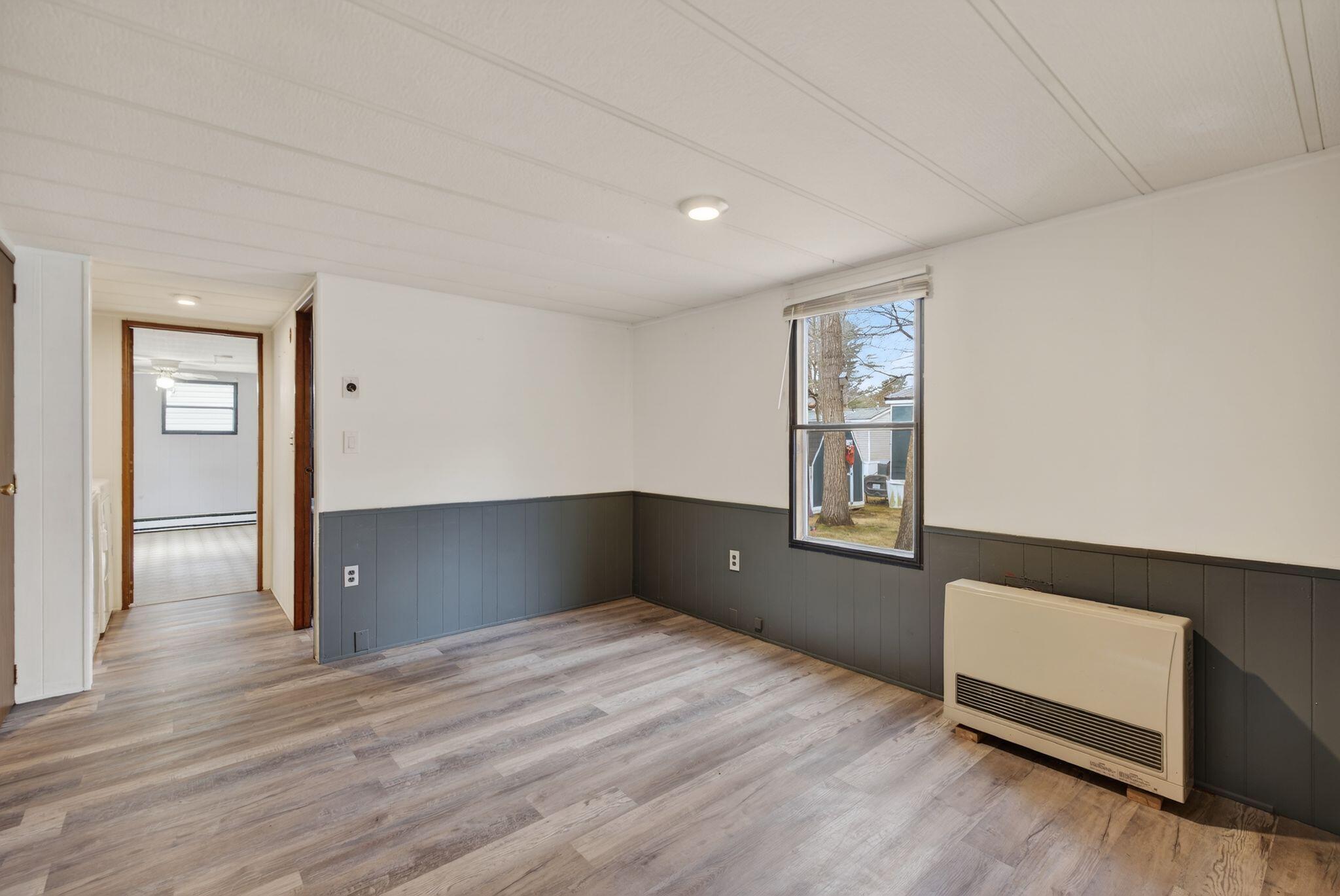 15 Valerie Avenue Brunswick ME 04011