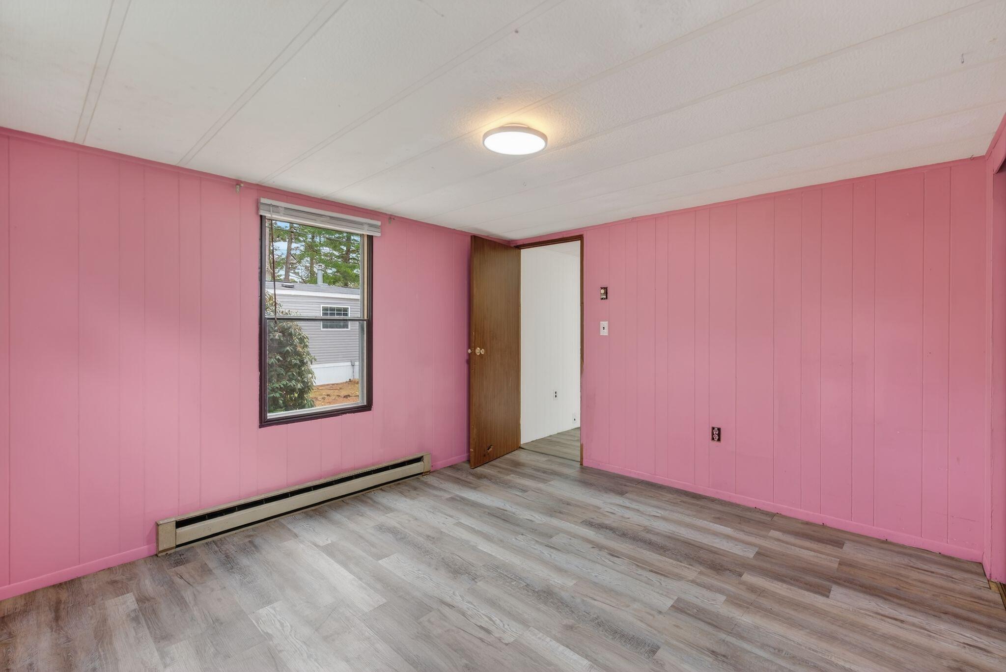 15 Valerie Avenue Brunswick ME 04011