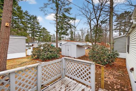 15 Valerie Avenue Brunswick ME 04011