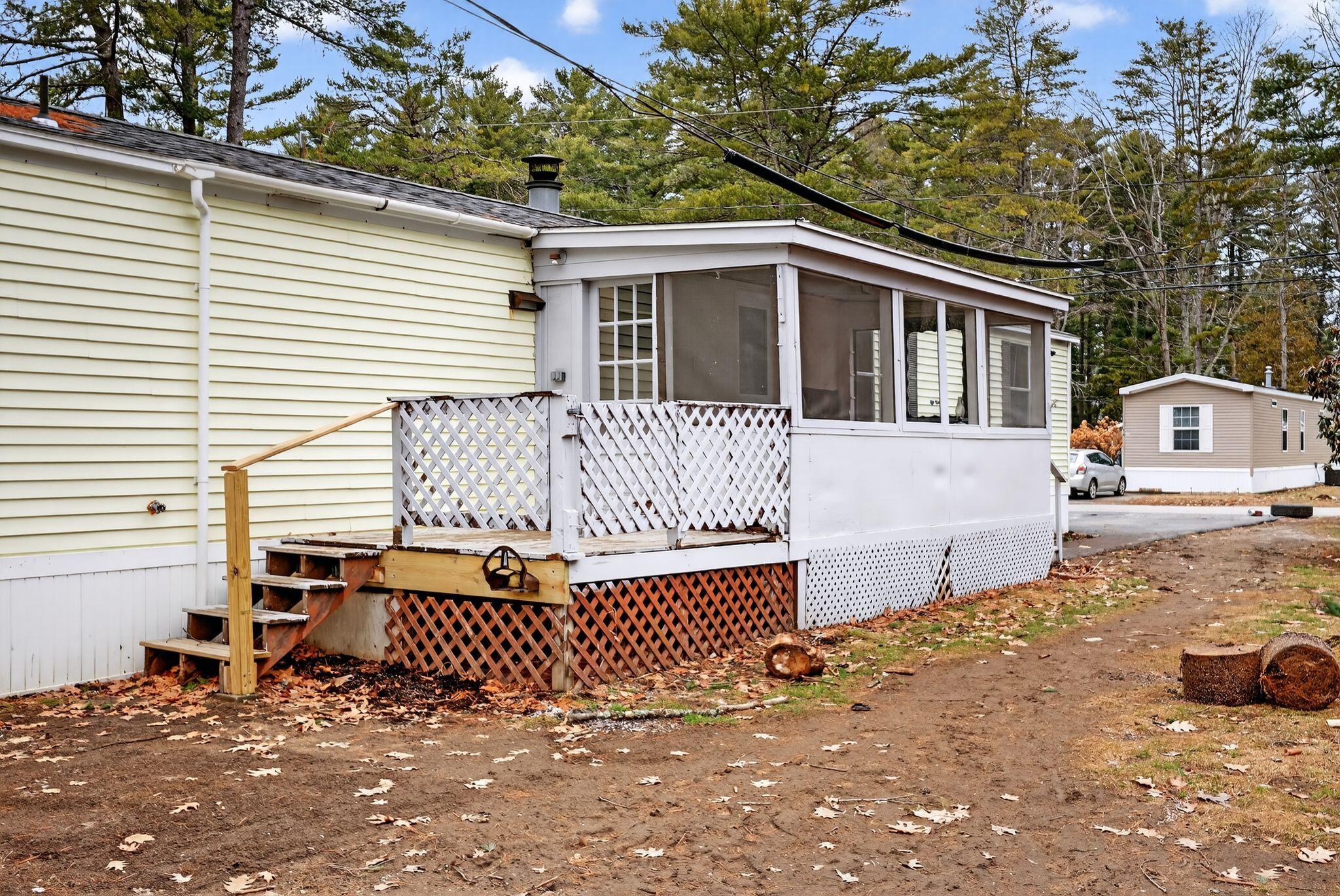 15 Valerie Avenue Brunswick ME 04011