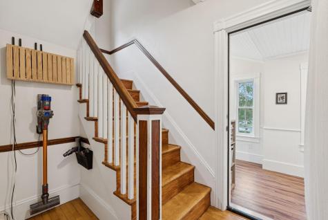 674 Highland Avenue South Portland ME 04106