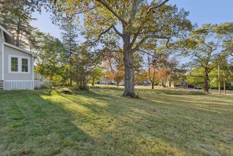 674 Highland Avenue South Portland ME 04106