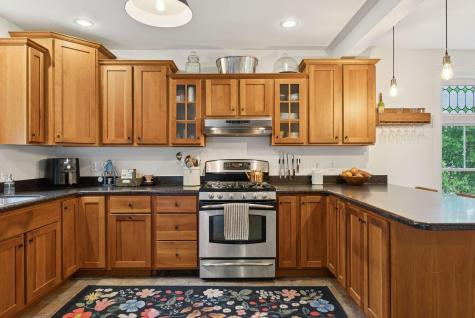 674 Highland Avenue South Portland ME 04106