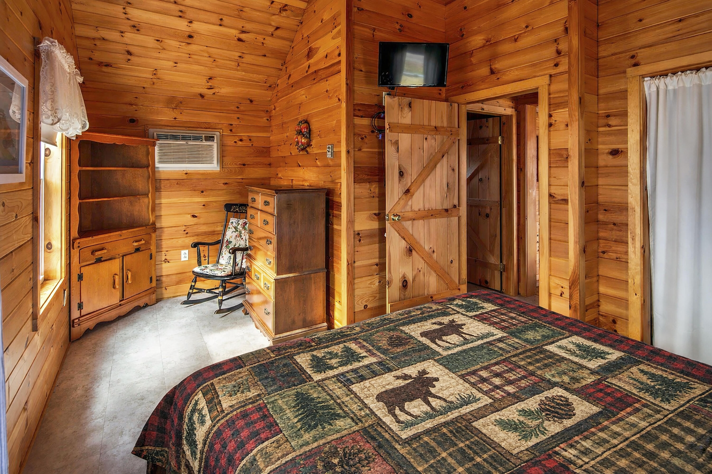 4 Sarah Lane Standish ME 04084