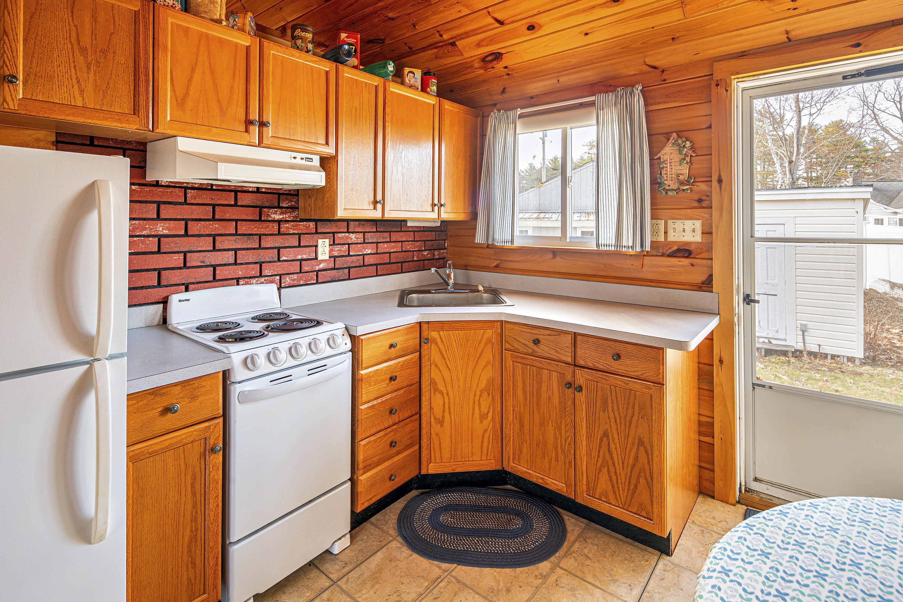 4 Sarah Lane Standish ME 04084