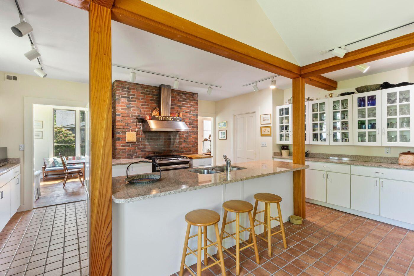 80 Hayfield Way Rockport ME 04856