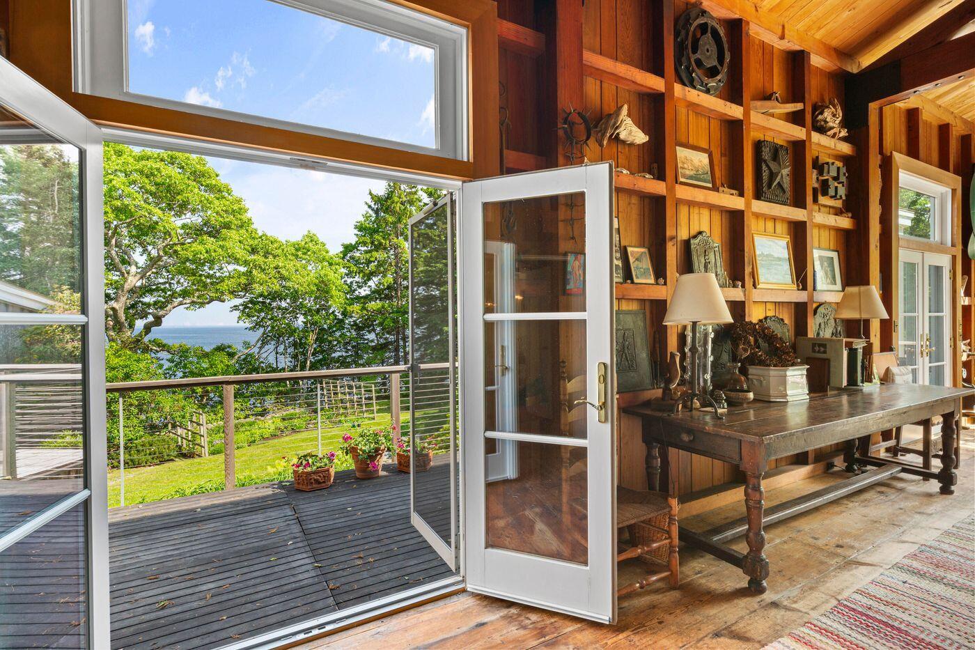 80 Hayfield Way Rockport ME 04856