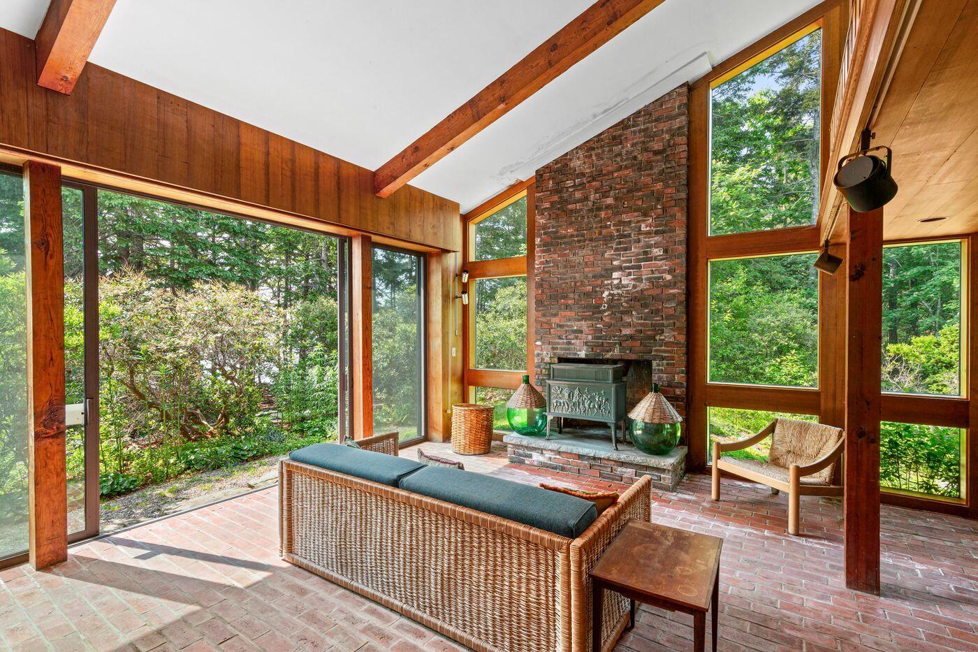 80 Hayfield Way Rockport ME 04856