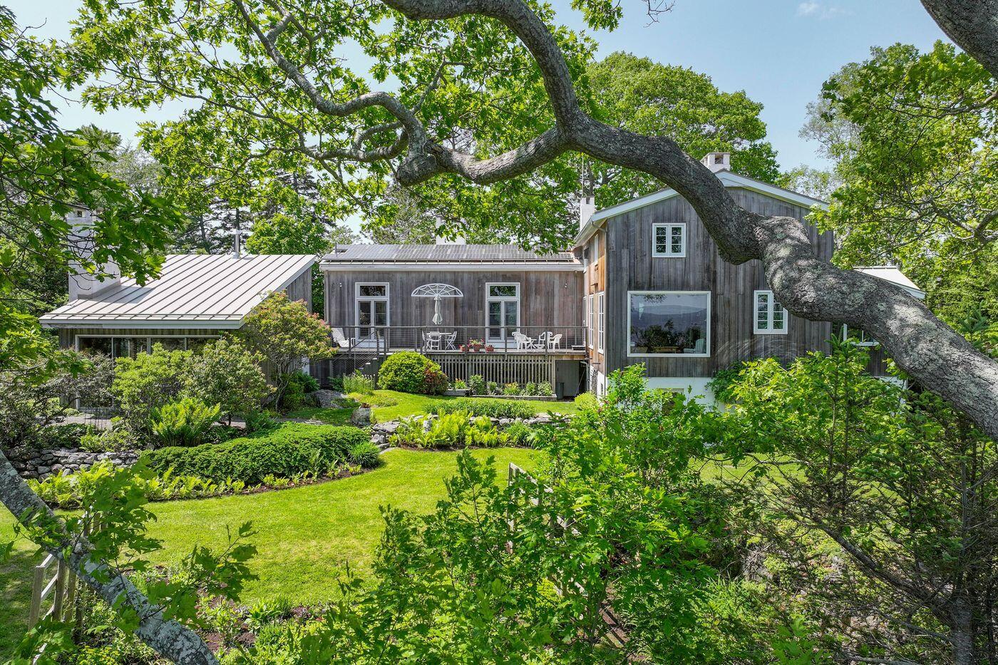 80 Hayfield Way Rockport ME 04856