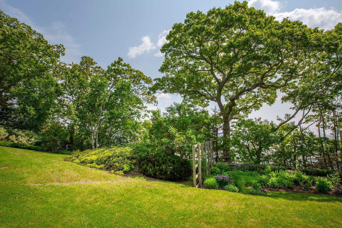 80 Hayfield Way Rockport ME 04856