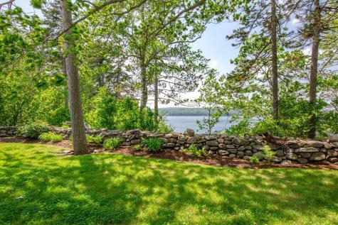 80 Hayfield Way Rockport ME 04856