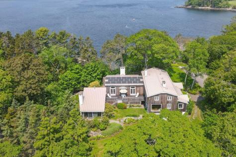 80 Hayfield Way Rockport ME 04856